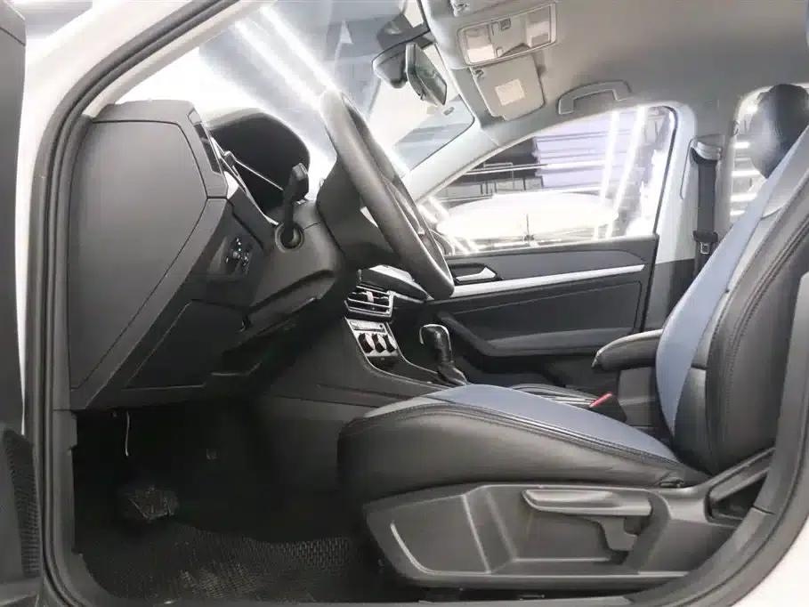 2024 Volkswagen Lavida 1.5L Automatic Comfort Edition — миниатюра 13