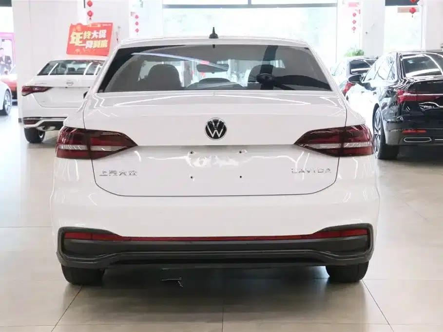 2024 Volkswagen Lavida 1.5L Automatic Comfort Edition — миниатюра 4