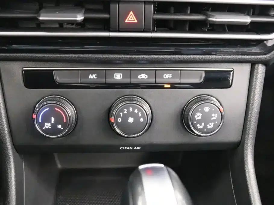 2024 Volkswagen Lavida 1.5L Automatic Comfort Edition — миниатюра 8