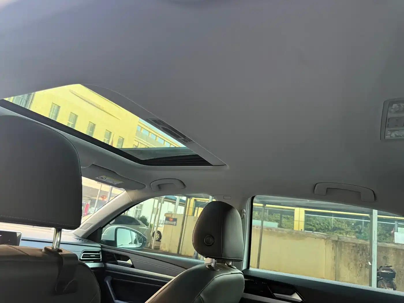 2023 Volkswagen Lavida 280TSI DSG Full Comfort Edition — миниатюра 17
