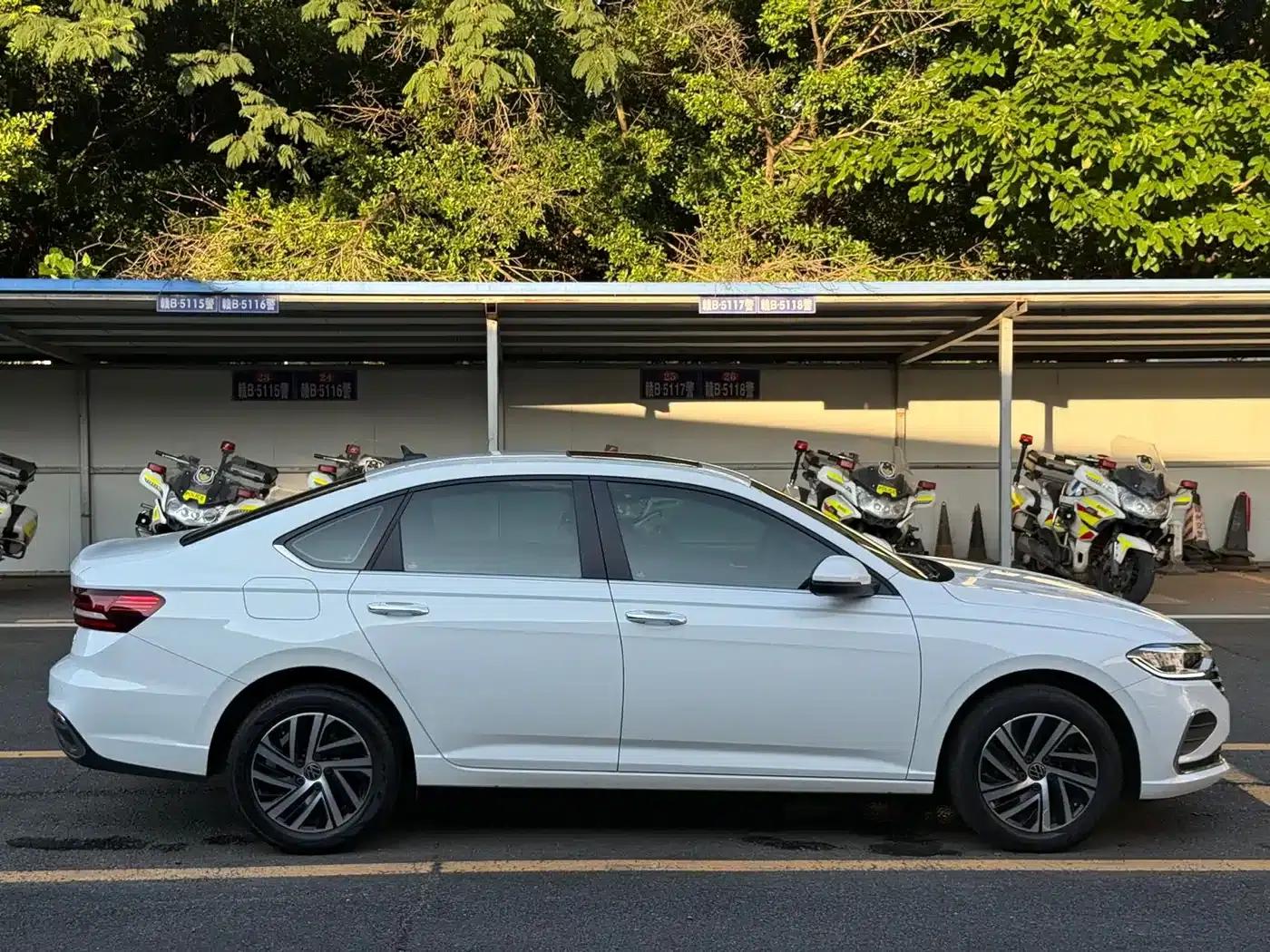 2023 Volkswagen Lavida 280TSI DSG Full Comfort Edition — миниатюра 7