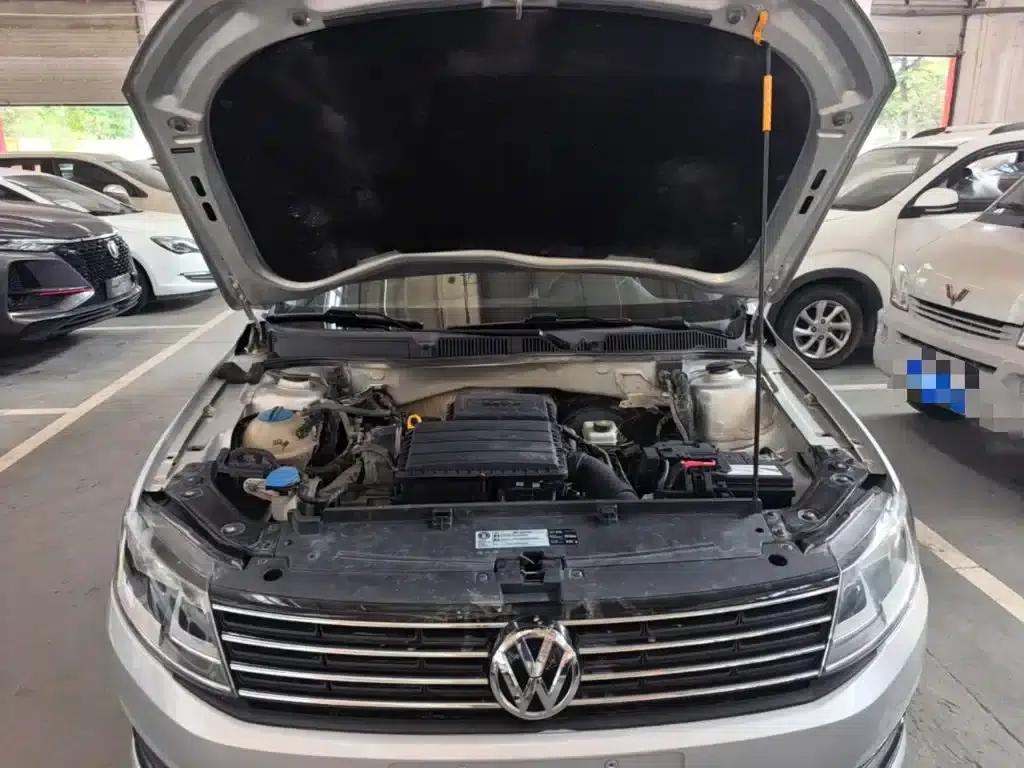 2017 Volkswagen Lavida 1.6L Automatic Fashion Edition — миниатюра 20
