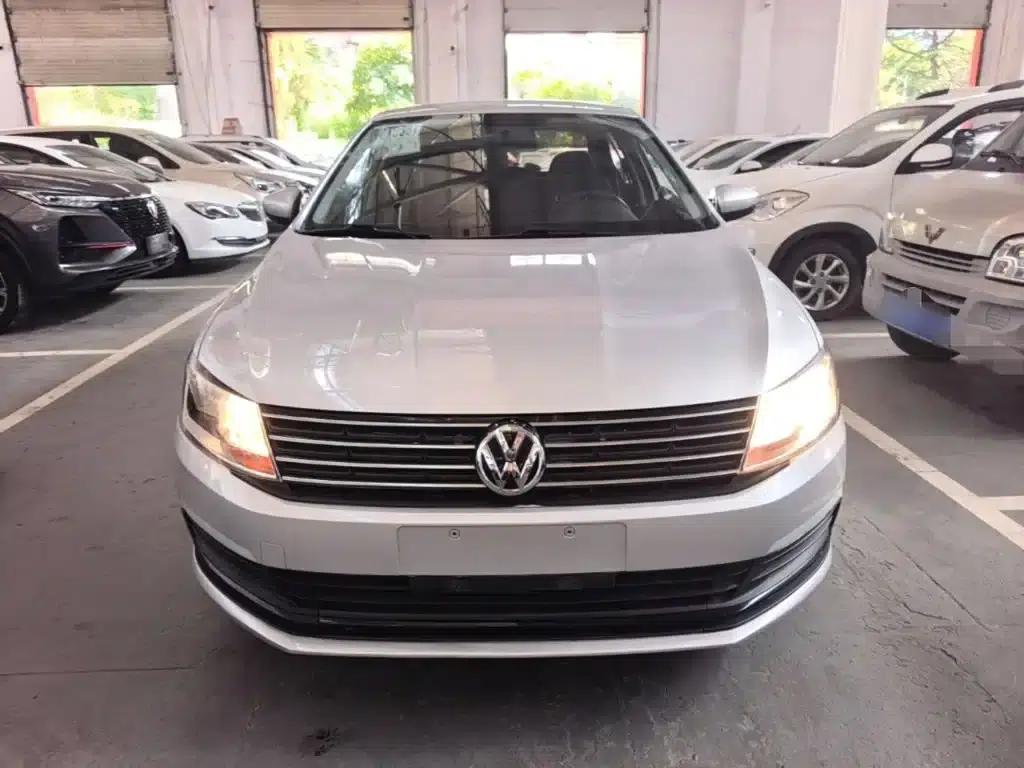 2017 Volkswagen Lavida 1.6L Automatic Fashion Edition — миниатюра 3
