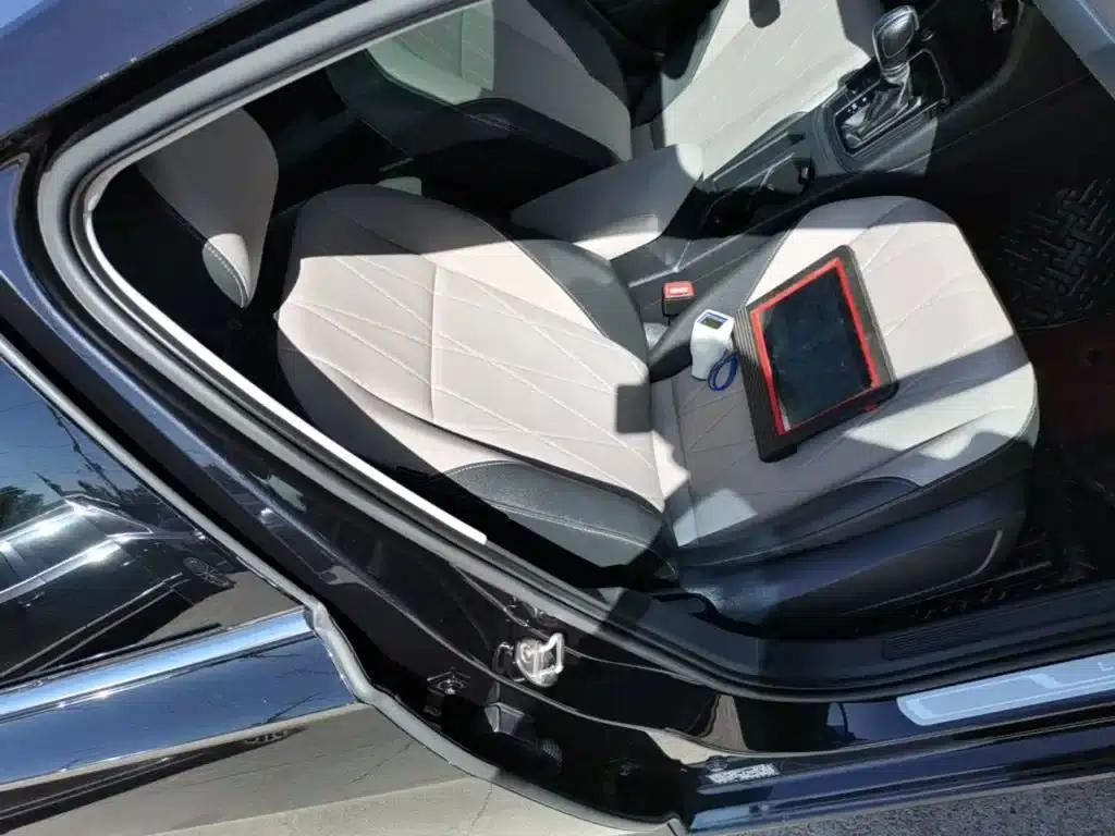 2023 Volkswagen Lavida 1.5L Automatic Five Million Edition — миниатюра 25