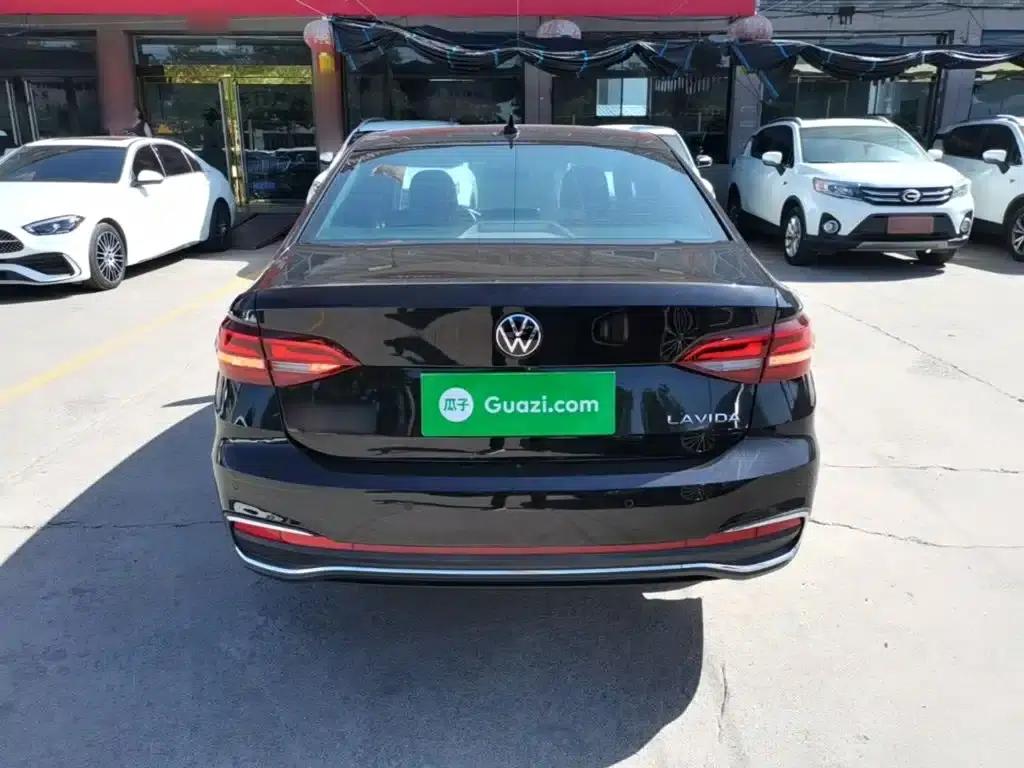 2023 Volkswagen Lavida 1.5L Automatic Five Million Edition — миниатюра 6