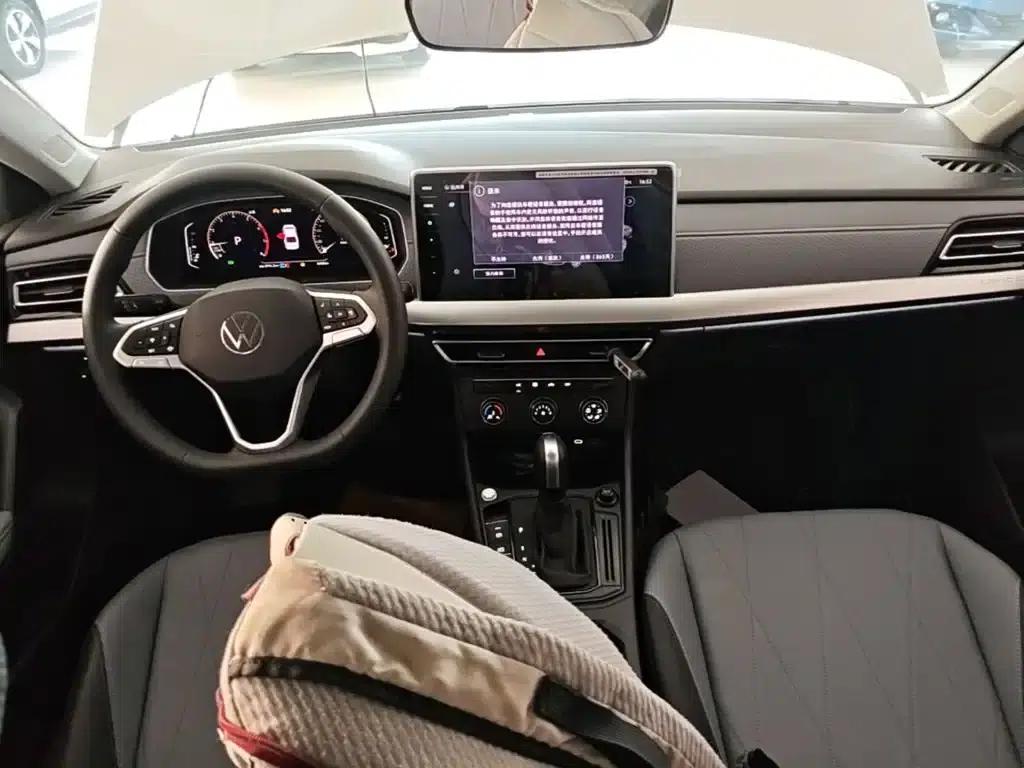 2024 Volkswagen Lavida 1.5L Automatic Starry Sky Five Million Edition — миниатюра 10