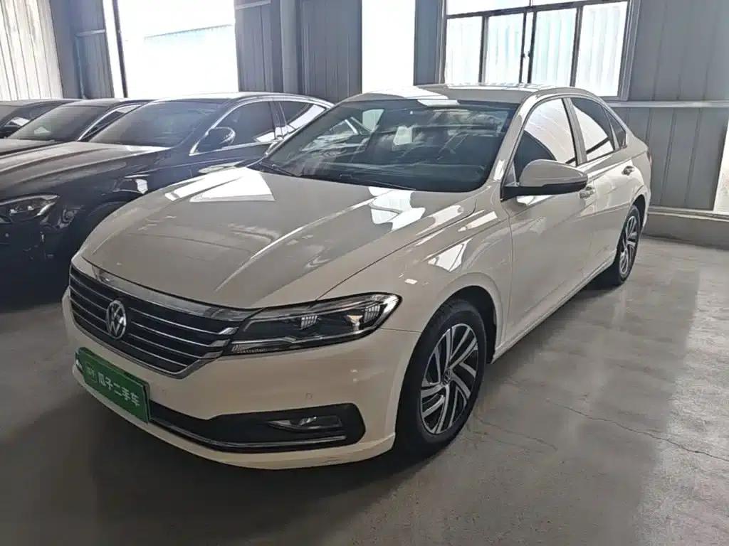 2022 Volkswagen Lavida 1.5L Automatic Comfort Edition — миниатюра 1