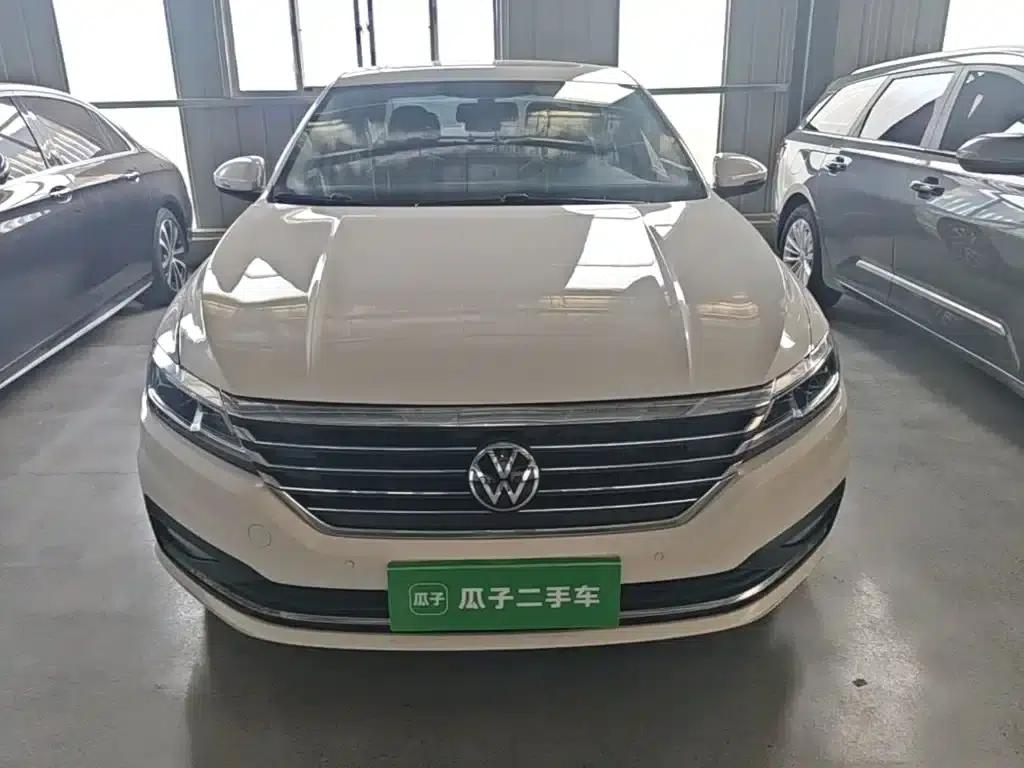 2022 Volkswagen Lavida 1.5L Automatic Comfort Edition — миниатюра 3