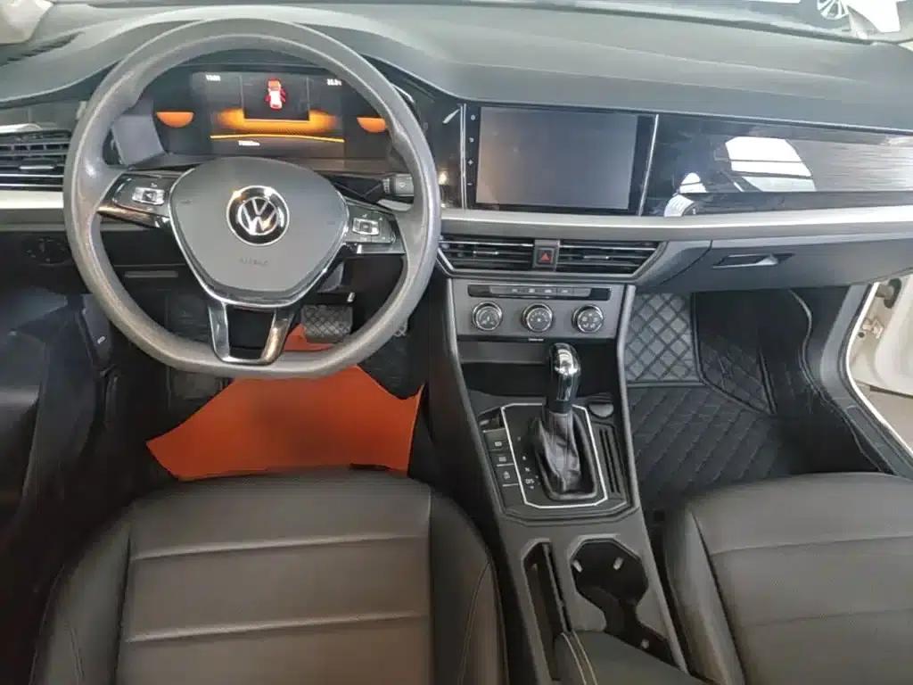 2022 Volkswagen Lavida 1.5L Automatic Comfort Edition — миниатюра 10