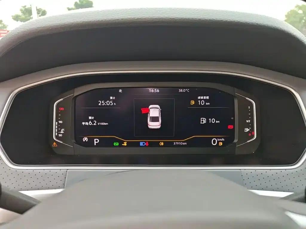 2023 Volkswagen Lavida 1.5L Automatic Five Million Edition — миниатюра 12