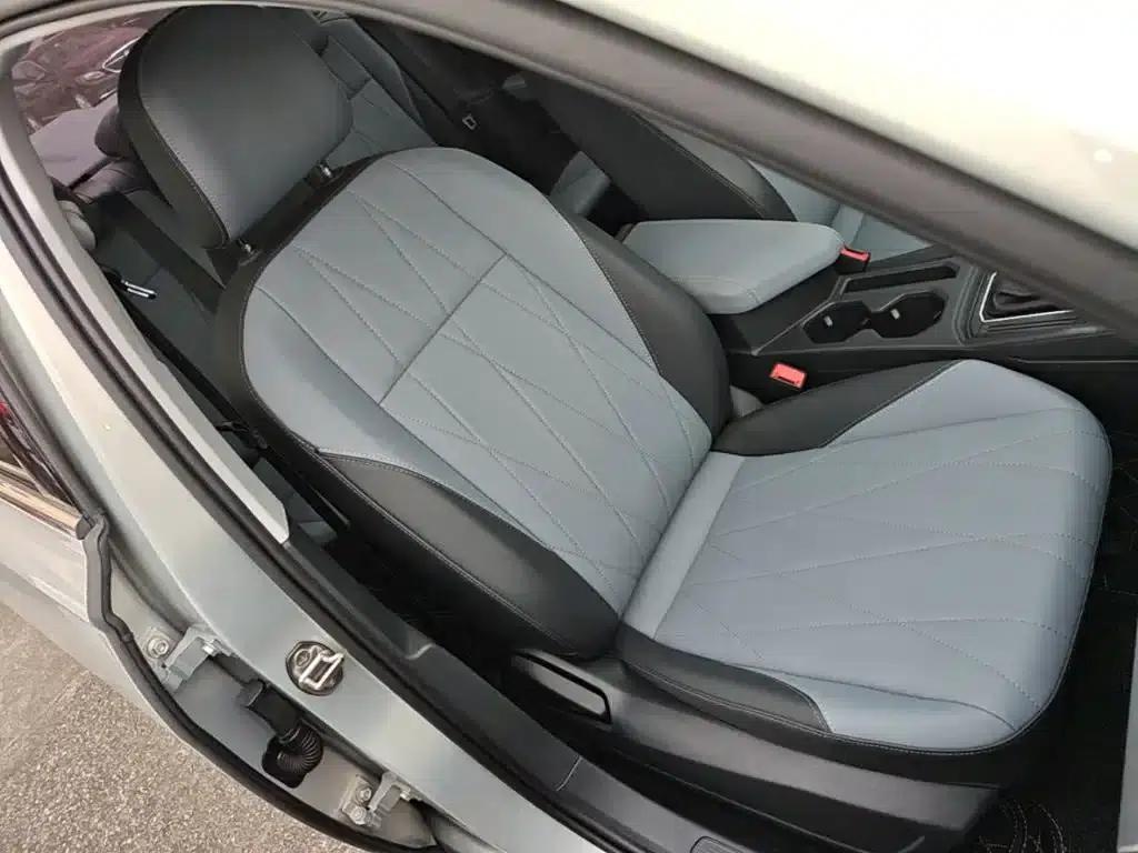 2023 Volkswagen Lavida 1.5L Automatic Five Million Edition — миниатюра 25