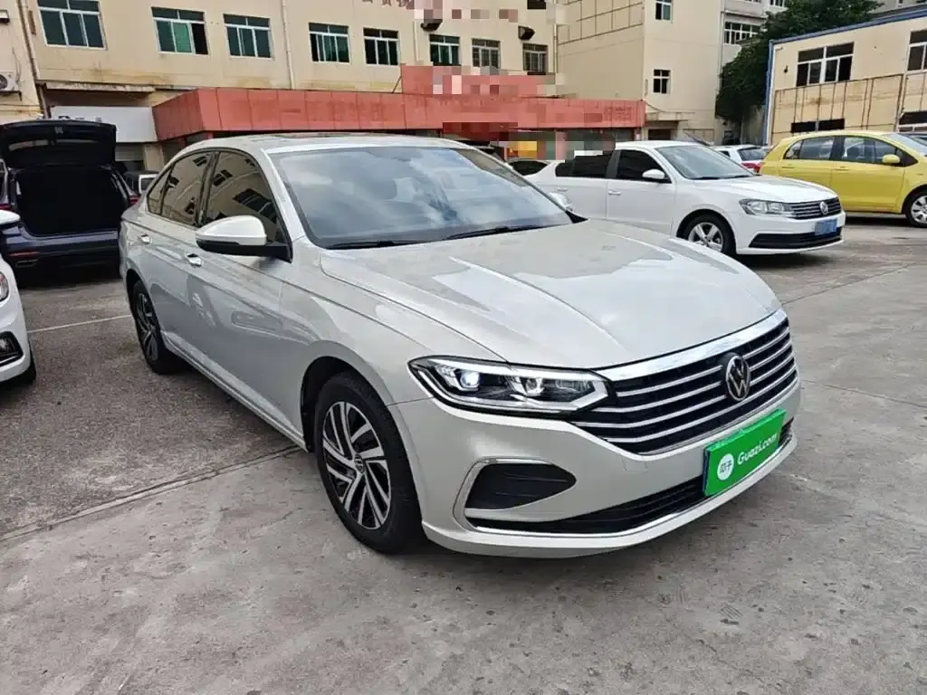 2023 Volkswagen Lavida 1.5L Automatic Five Million Edition — миниатюра 4