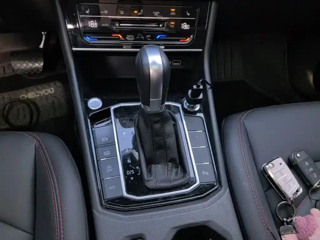 Lavida 2024 300TSI DSG Starry Sky Leading Edition — миниатюра 14