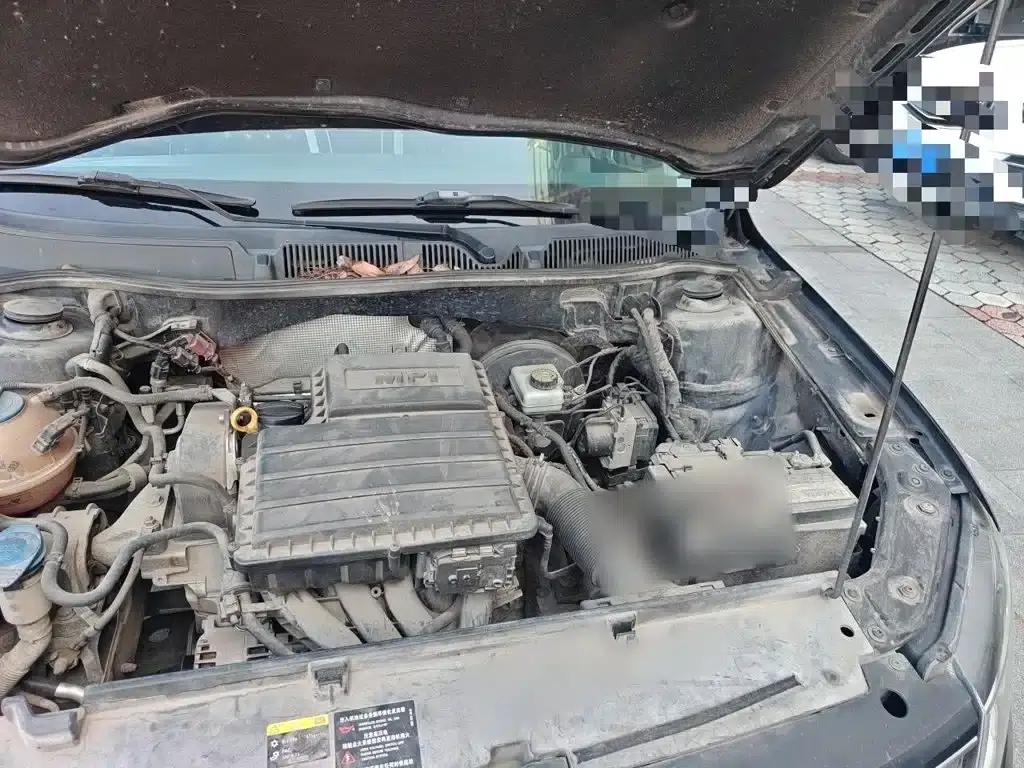2015 Volkswagen Lavida 1.6L Automatic Comfort Edition — миниатюра 22