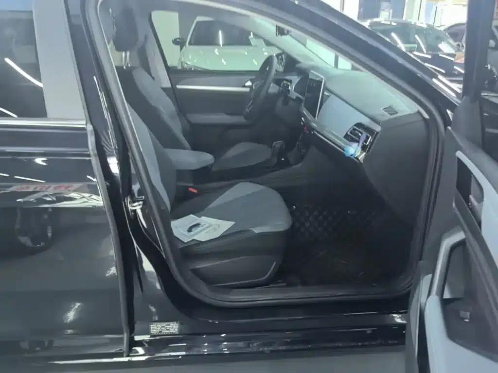 2024 Volkswagen Lavida 1.5L Automatic Starry Sky Five Million Edition — миниатюра 25