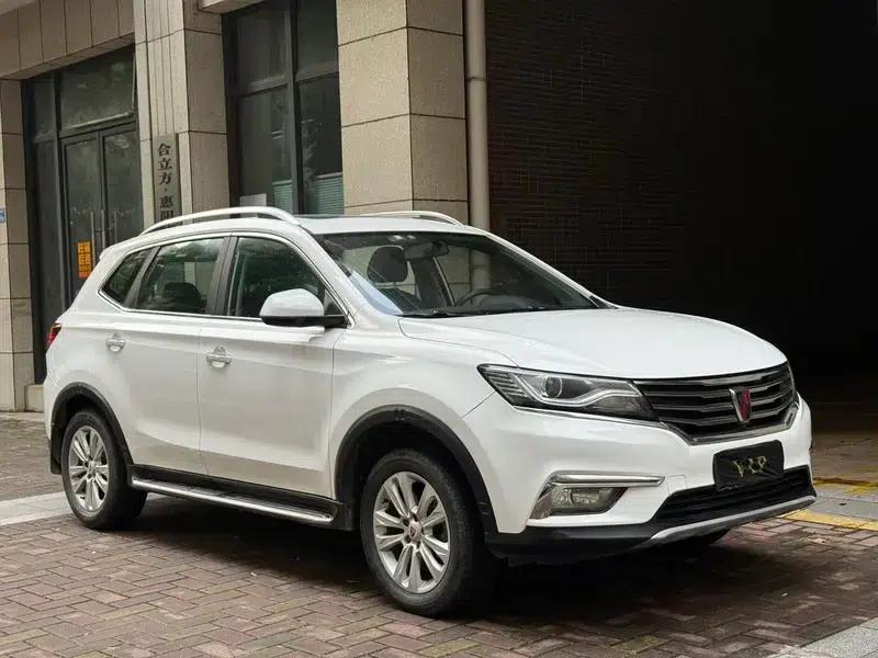 Roewe RX5 2018 20T Two-Wheel Drive Automatic Internet Smart Edition — миниатюра 3