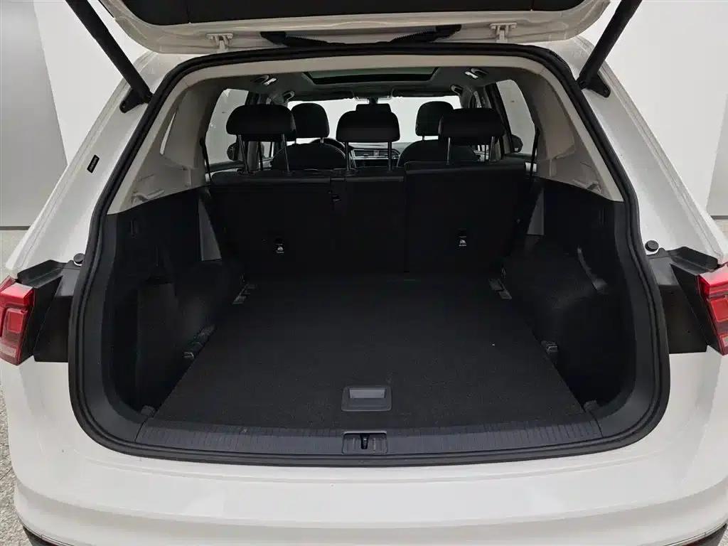 Tiguan L 2020 330TSI Automatic 2WD Smart Luxury Edition (China VI Emission Standard) — миниатюра 16
