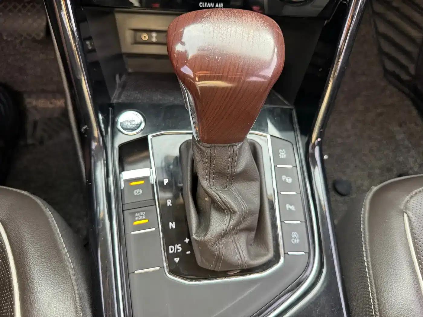 Tiguan L 2018 330TSI Automatic 2WD Flagship Edition — миниатюра 13