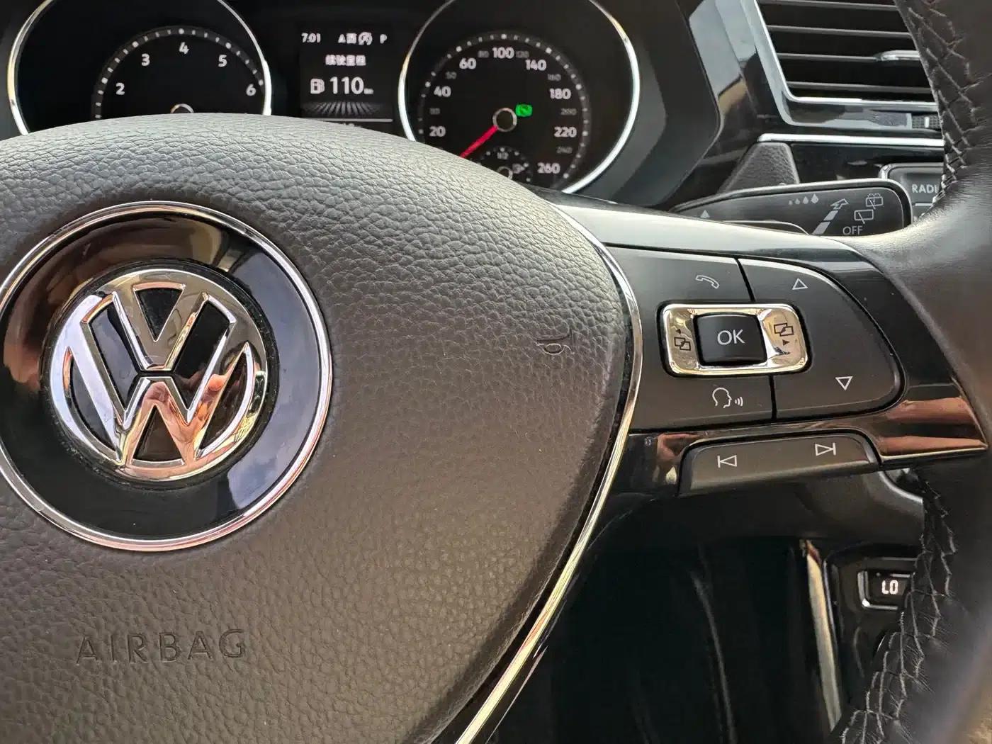 Tiguan L 2018 330TSI Automatic 2WD Flagship Edition — миниатюра 14