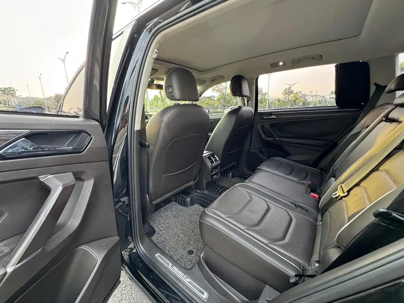 Tiguan L 2018 330TSI Automatic 2WD Flagship Edition — миниатюра 21