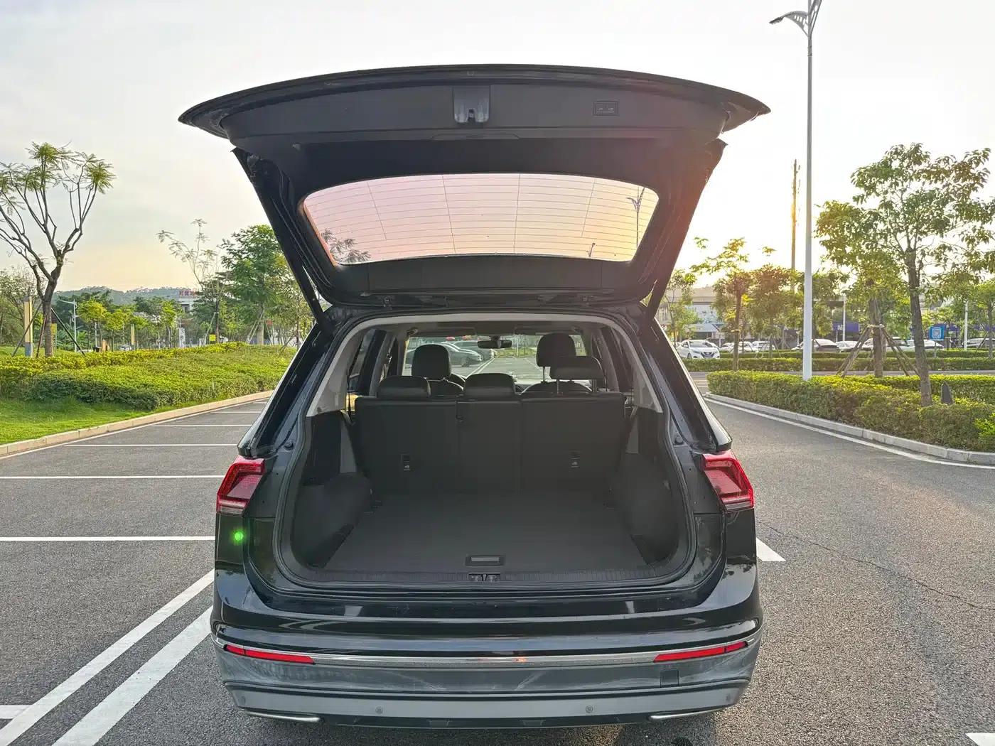Tiguan L 2018 330TSI Automatic 2WD Flagship Edition — миниатюра 35