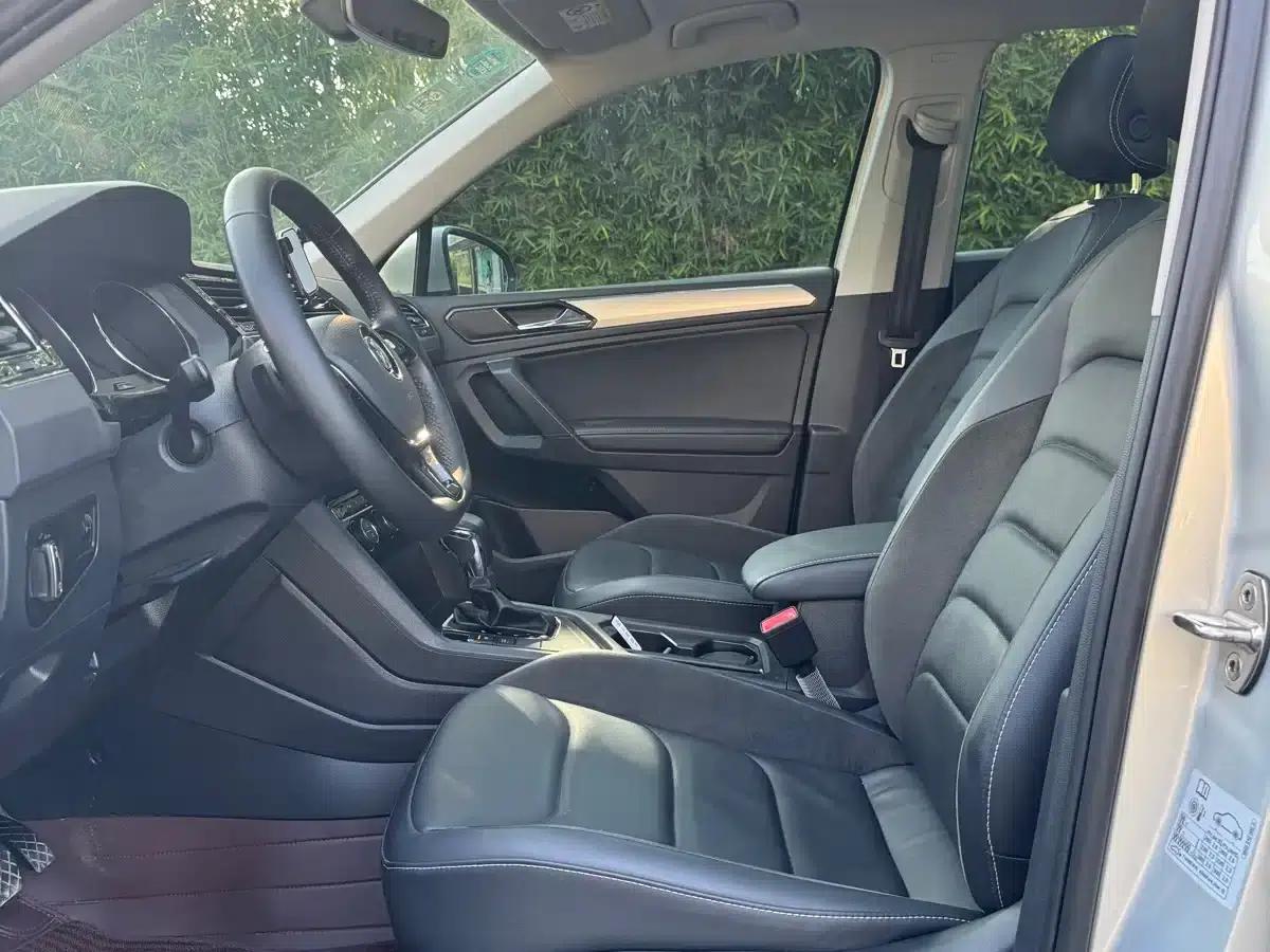 Tiguan L 2019 330TSI Automatic 2WD Smart Luxury Edition (China VI Emission Standard) — миниатюра 4