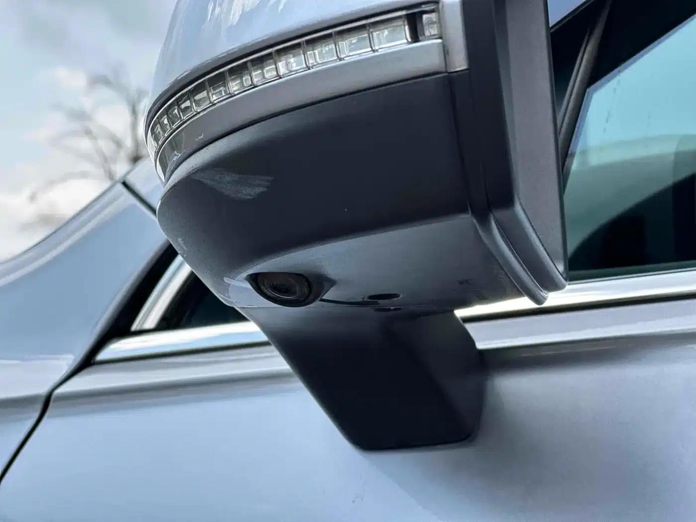 Tiguan L 2021 380TSI Automatic 4WD R-Line Flagship Edition 7-Seater — миниатюра 19