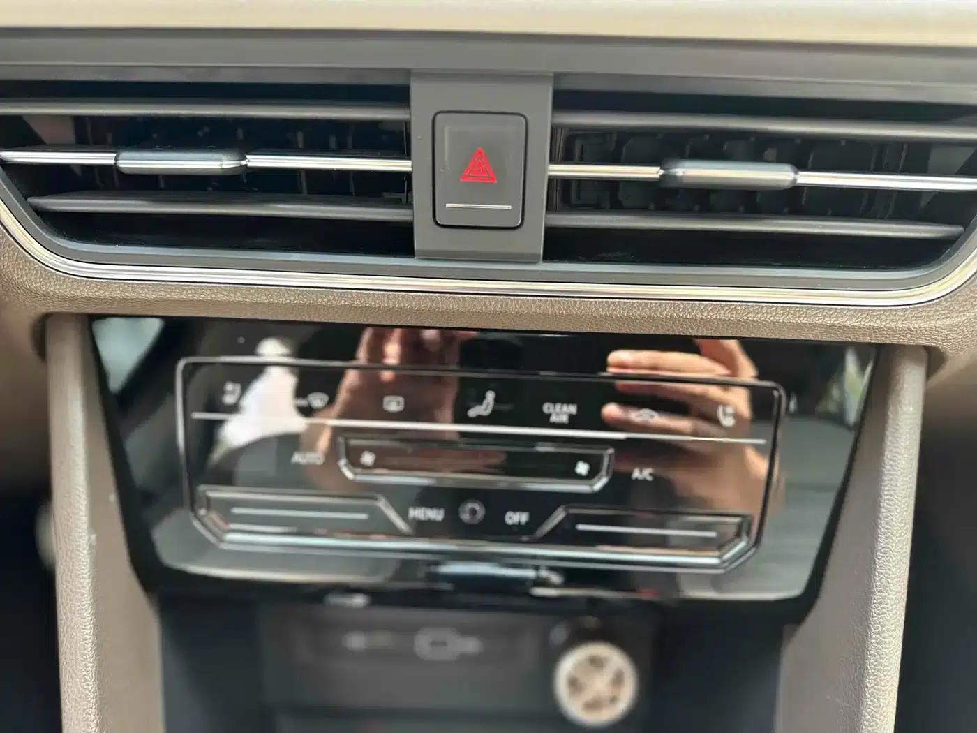 Tiguan L 2021 380TSI Automatic 4WD R-Line Flagship Edition 7-Seater — миниатюра 10