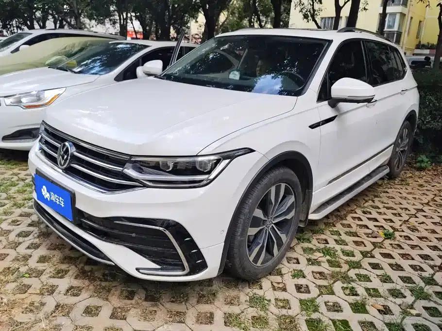Tiguan L 2022 330TSI Automatic 2WD R-Line Premium Edition — миниатюра 1