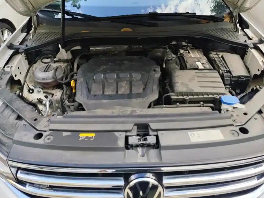 Tiguan L 2022 330TSI Automatic 2WD R-Line Premium Edition — миниатюра 10