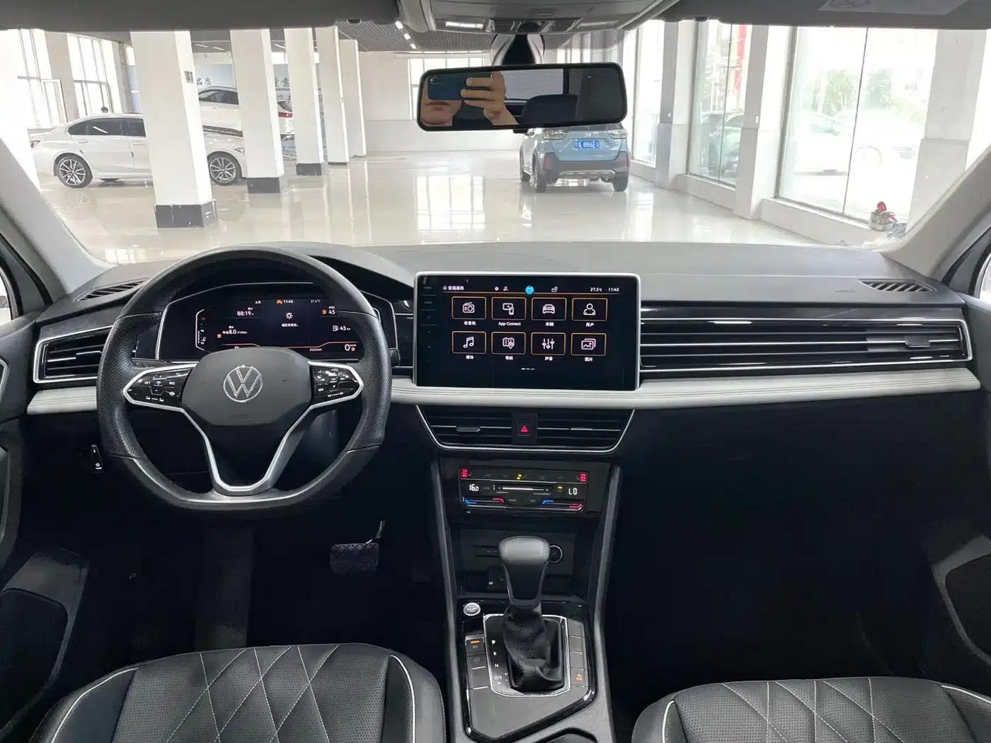Tiguan L 2023 280TSI Automatic 2WD Trendy Limited Edition — миниатюра 9