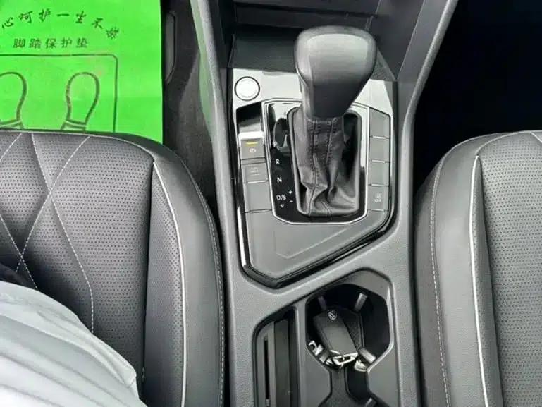 Tiguan L 2023 280TSI Automatic 2WD Trendy Limited Edition — миниатюра 16