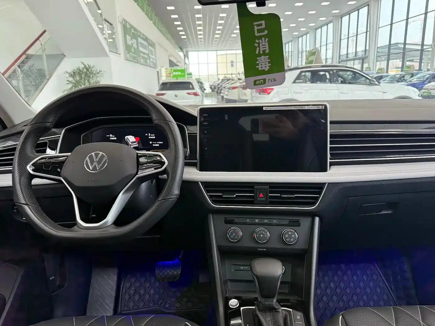 Tiguan L 2023 280TSI Automatic 2WD Trendy Limited Edition — миниатюра 12