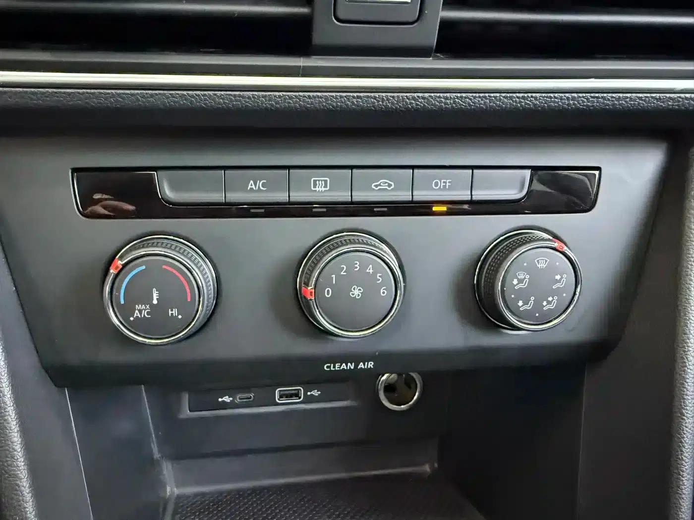 Tiguan L 2023 280TSI Automatic 2WD Trendy Limited Edition — миниатюра 17