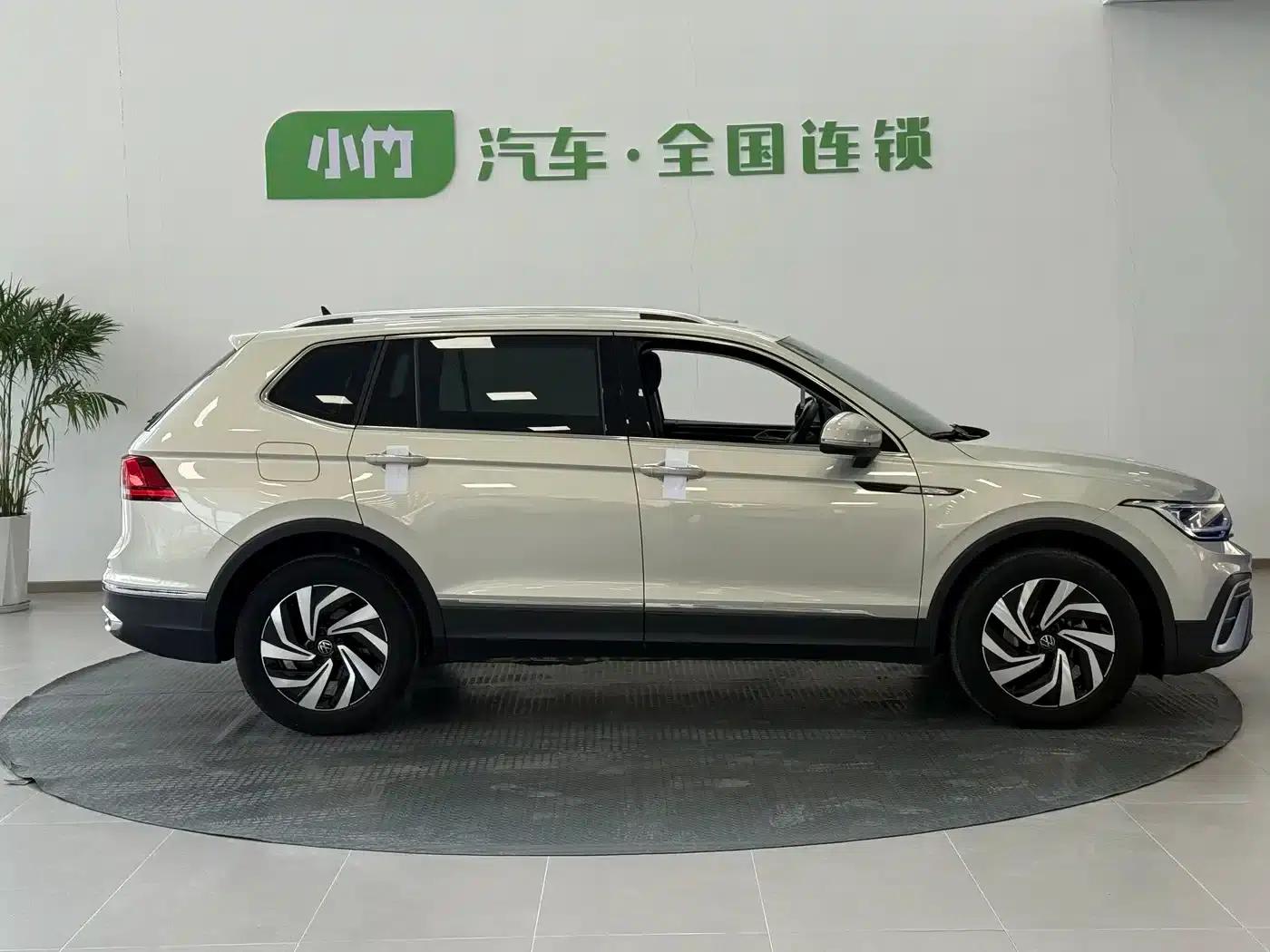 Tiguan L 2023 280TSI Automatic 2WD Trendy Limited Edition — миниатюра 7