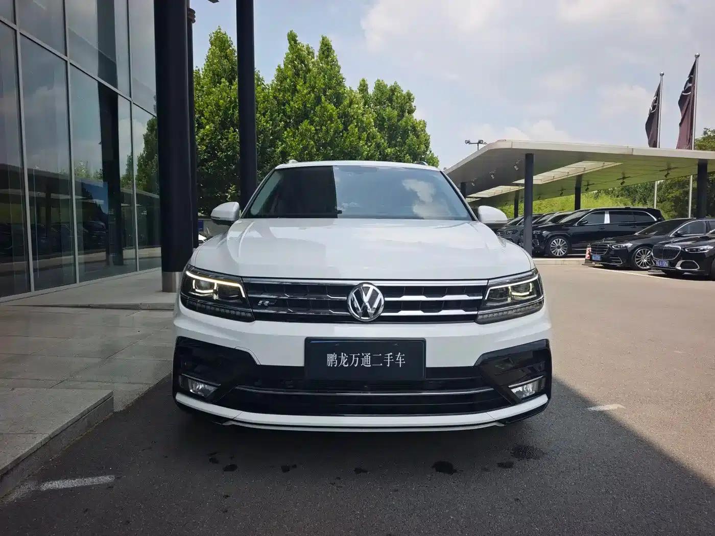 Tiguan L 2019 Facelift 330TSI Automatic 2WD R-Line Flagship Edition (China VI Emission Standard) — миниатюра 2