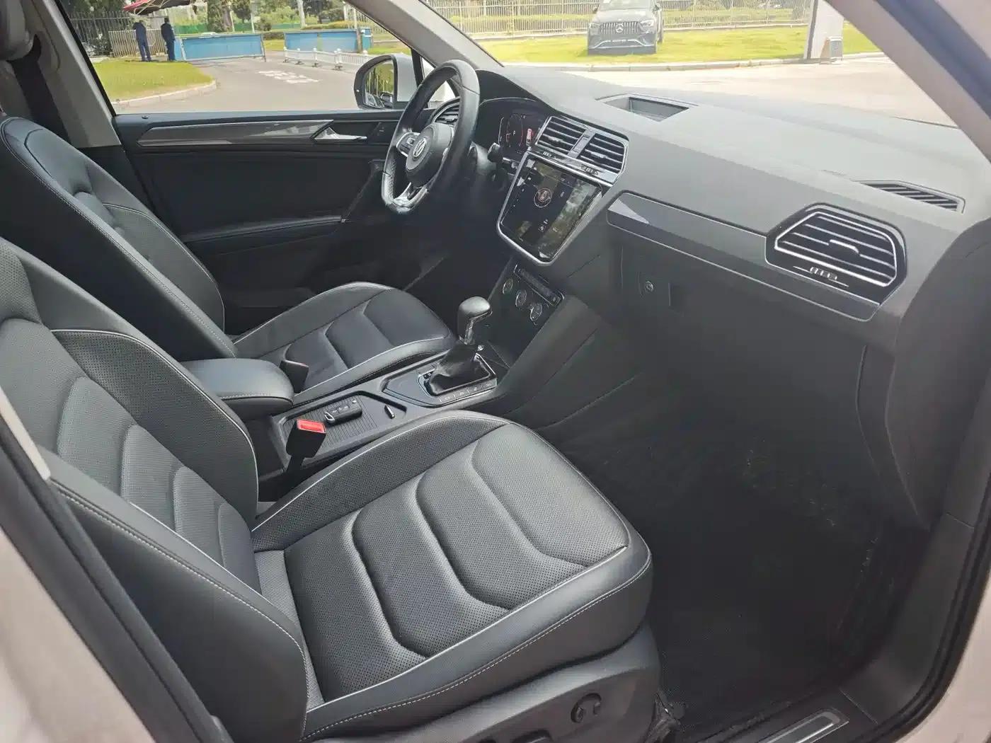 Tiguan L 2019 Facelift 330TSI Automatic 2WD R-Line Flagship Edition (China VI Emission Standard) — миниатюра 19