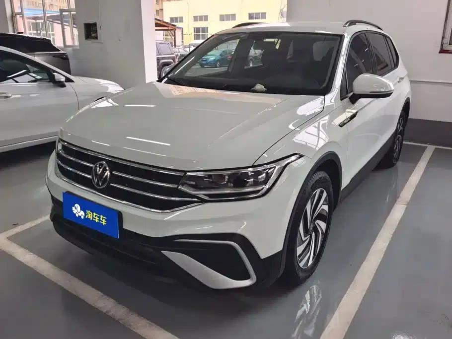 Tiguan L 2023 330TSI Automatic 2WD Comfort Edition — миниатюра 1