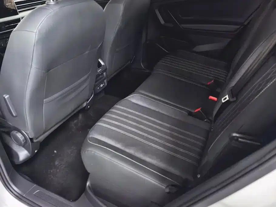 Tiguan L 2023 330TSI Automatic 2WD Comfort Edition — миниатюра 11