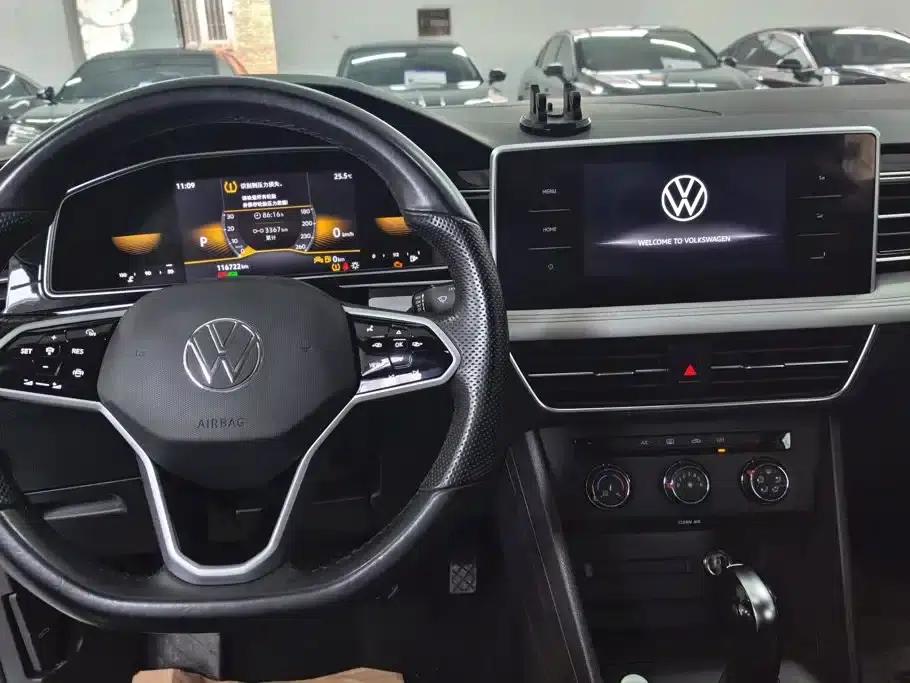 Tiguan L 2023 330TSI Automatic 2WD Comfort Edition — миниатюра 12