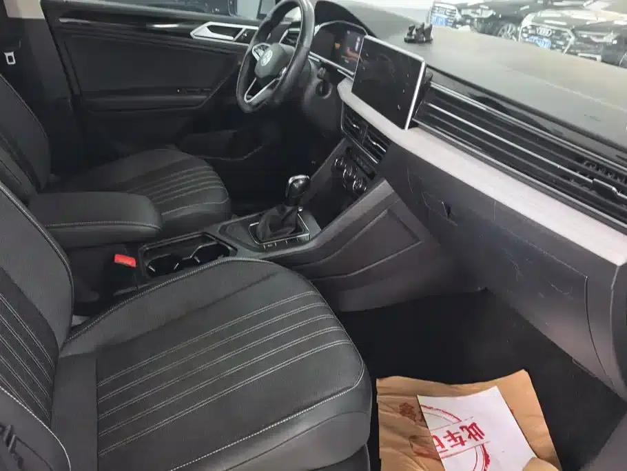 Tiguan L 2023 330TSI Automatic 2WD Comfort Edition — миниатюра 8