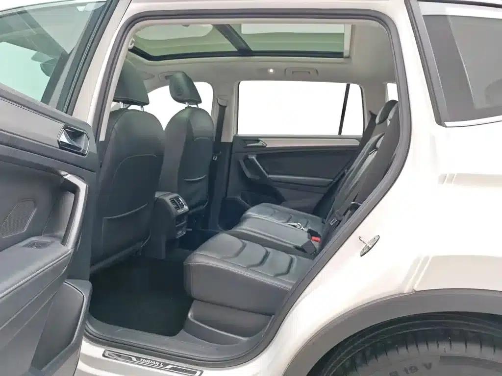 Tiguan L 2019 330TSI Automatic 2WD Smart Luxury Edition (National V Emission Standard) — миниатюра 15