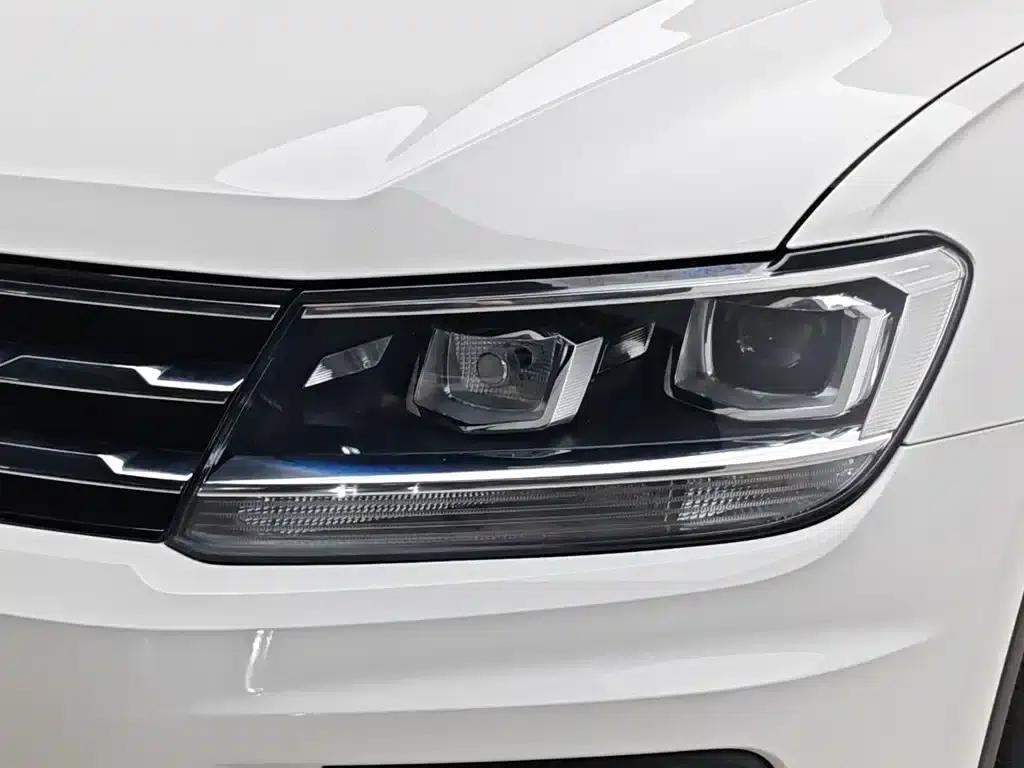 Tiguan L 2019 330TSI Automatic 2WD Smart Luxury Edition (National V Emission Standard) — миниатюра 7