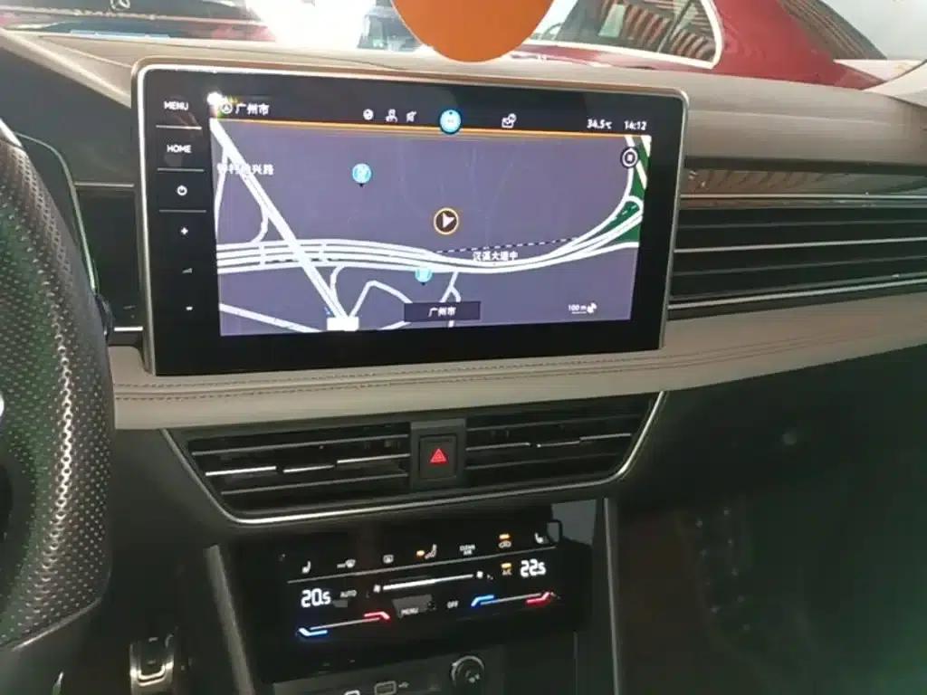 Tiguan L 2023 330TSI Automatic 2WD R-Line Premium Edition — миниатюра 13