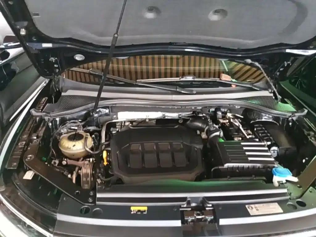 Tiguan L 2023 330TSI Automatic 2WD R-Line Premium Edition — миниатюра 20