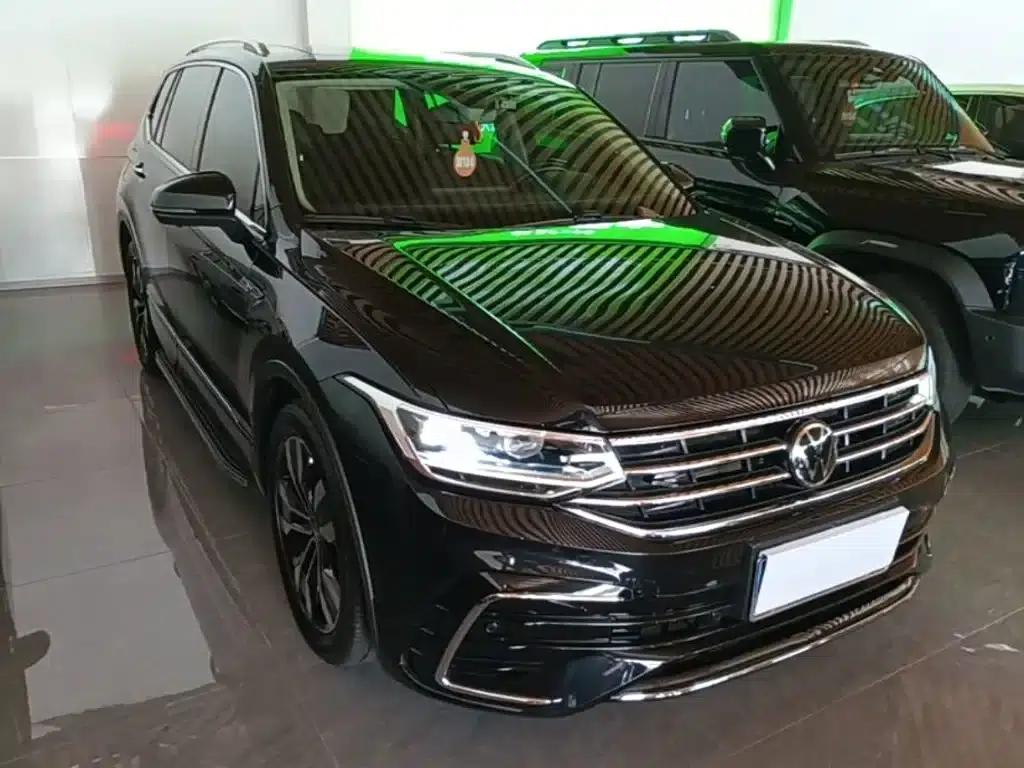 Tiguan L 2023 330TSI Automatic 2WD R-Line Premium Edition — миниатюра 4