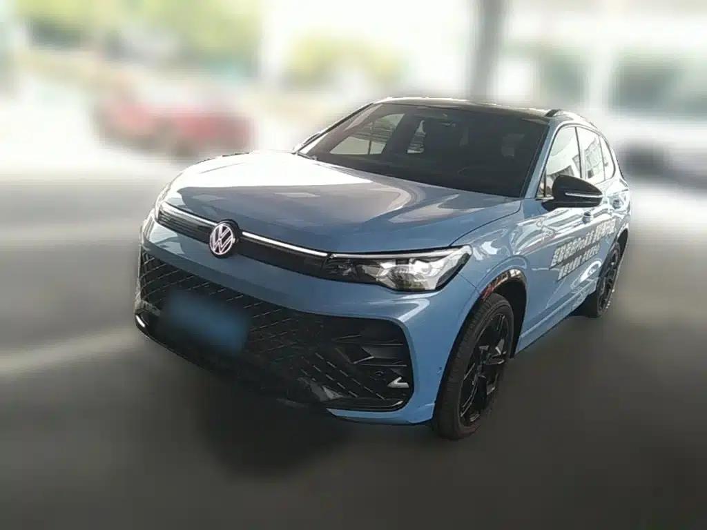 Tiguan L 2026 PRO 380TSI AWD R-Line Supreme Edition — миниатюра 1