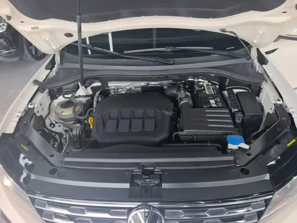 Tiguan L 2021 330TSI Automatic 2WD R-Line Premium Edition — миниатюра 20