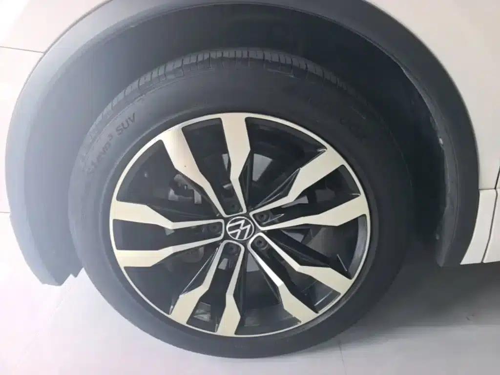 Tiguan L 2021 330TSI Automatic 2WD R-Line Premium Edition — миниатюра 23