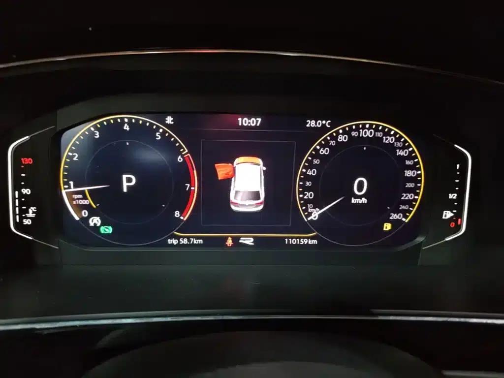Tiguan L 2021 330TSI Automatic 2WD R-Line Premium Edition — миниатюра 12